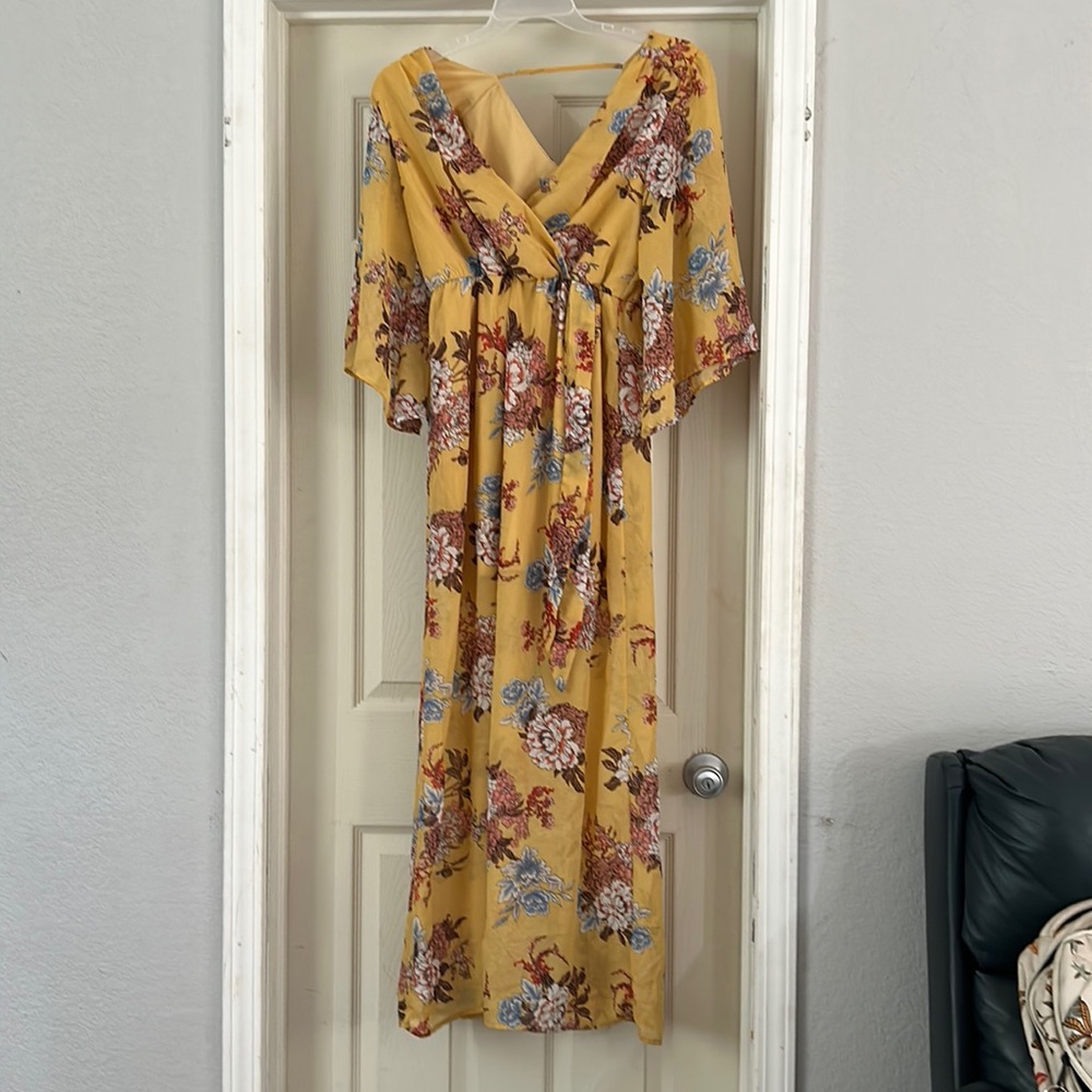 Bailey Blue Floral Dress 💛 Size M